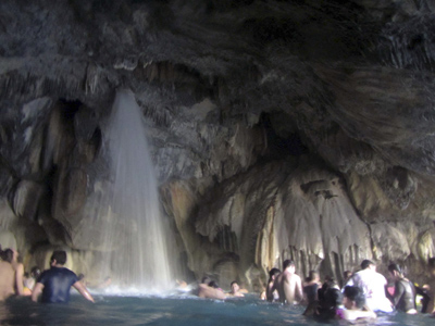 Grutas Tolantongo | Carvern